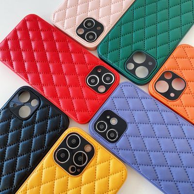 Puchowa skórzana skórzana tylna obudowa telefonu dla iPhone'a 12 Pro Max